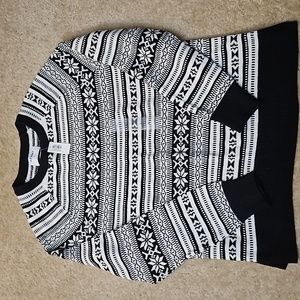 Old Navy Patterned Sweater
